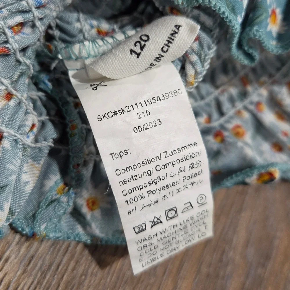 SHEIN Girls Daisy Floral Smocked Top and Tiered Skirt Set Blue Size 120